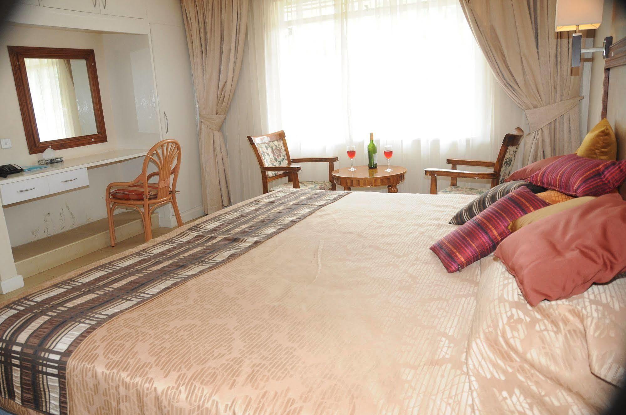 Hotel Riverview Westlands Nairobi Zewnętrze zdjęcie